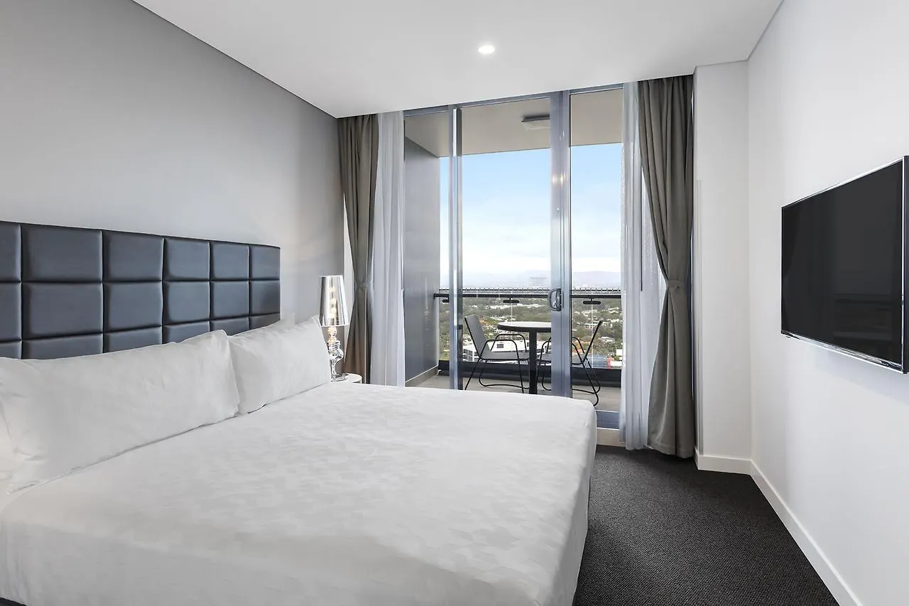***** Hotell Meriton Suites Southport Guldkusten Australien