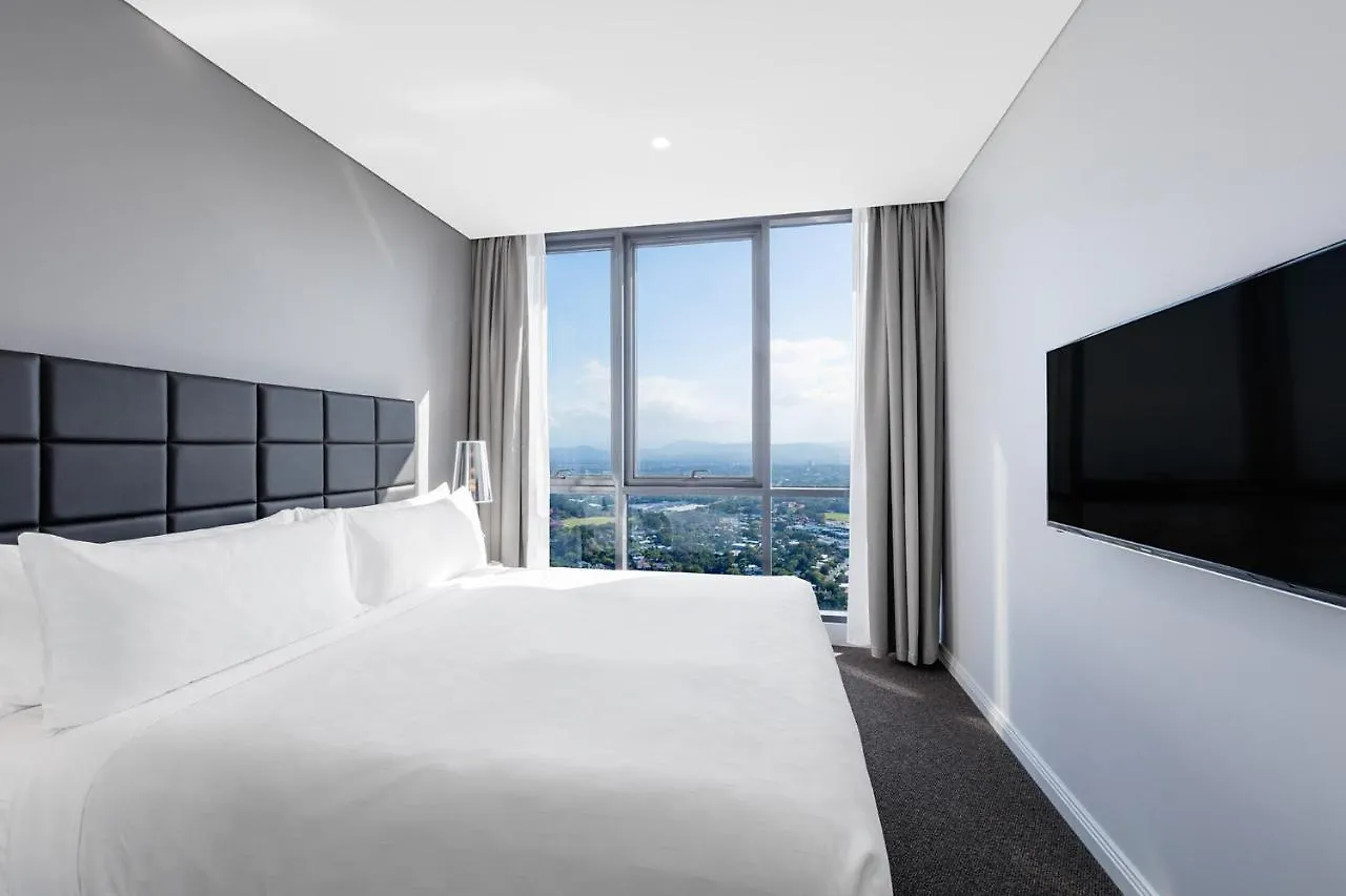 Hotel Meriton Suites Southport Gold Coast