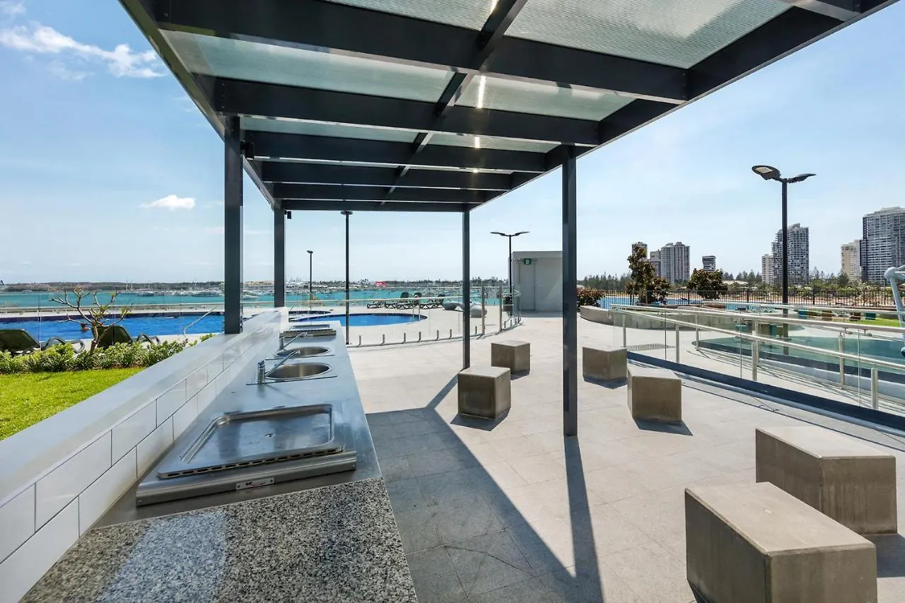 Meriton Suites Southport Gold Coast Hotel
