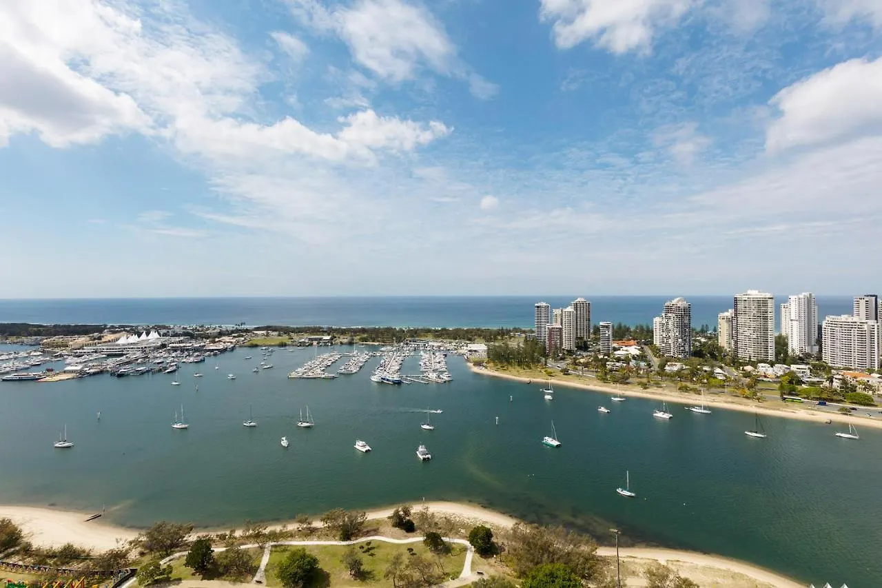 Meriton Suites Southport Gold Coast