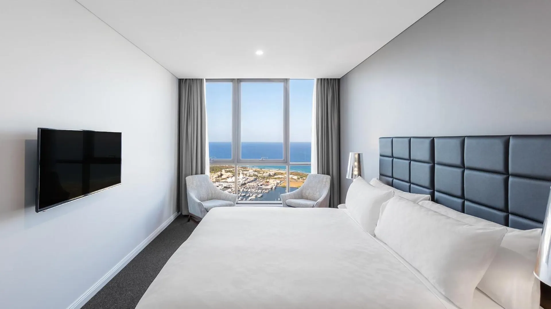 Hotel Meriton Suites Southport Gold Coast