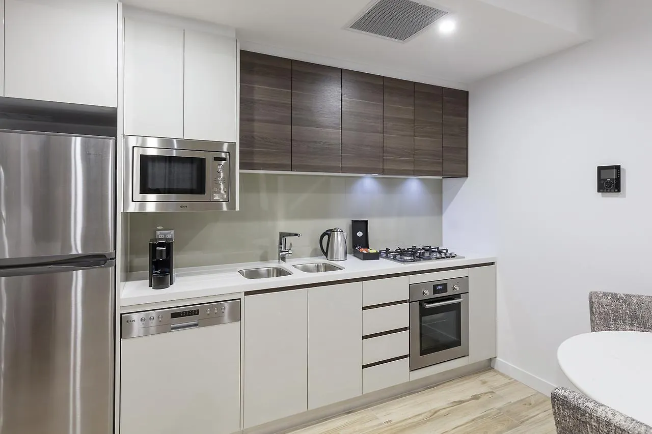 Meriton Suites Southport Gold Coast Hotel